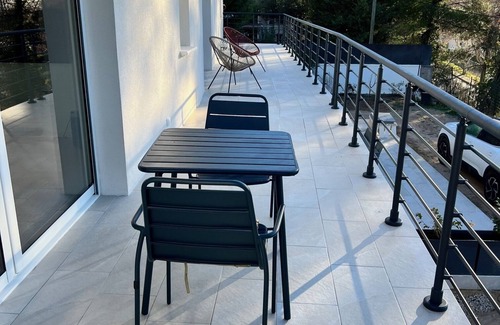 Rousset Villa | Villa Moderne à 15 Minutes D'aix en Provence