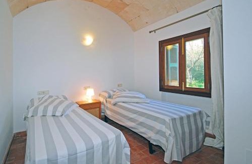 Buger House | Villa Molinot