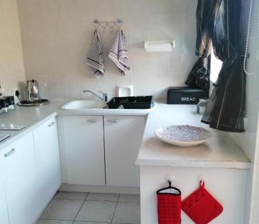 Sedgefield Apartment | Villa Monique Self Catering Apartment