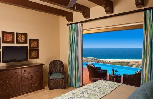 Pedregal Villa | Villa Montecristo