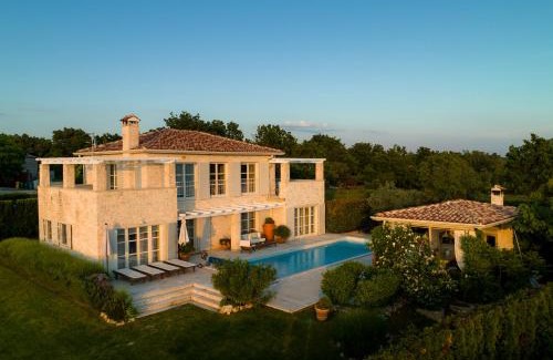 Baderna Villa | Villa Moonlight