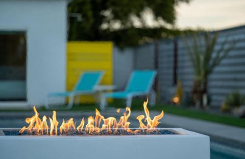 Vista Norte House | Villa Mosaic Vibrant Palm Springs Retreat