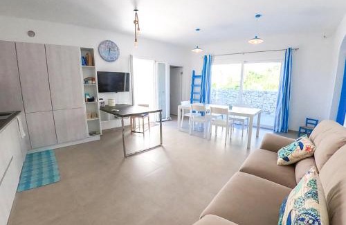 Castro Marina Villa | Villa Mucurune