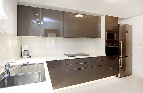 Okrug Donji House | Villa Mustra by Interhome