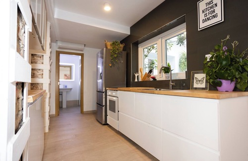 La Cala del Moral Villa | Villa Naim Guest House 200m beach