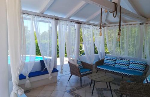 Gabonjin Villa | Villa Nana with a swimming pool