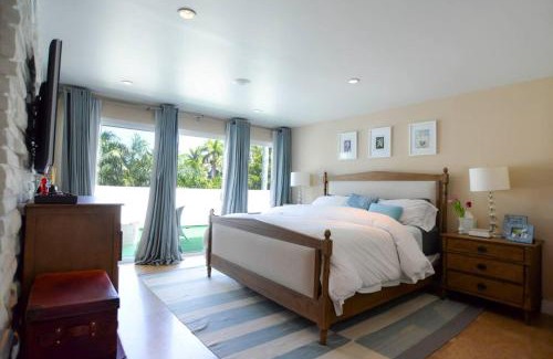 Venetian Islands Villa | Villa Naomi - Luxury Design New Home