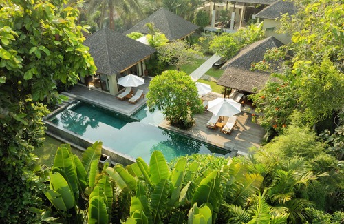 Batu Bolong Villa | Villa Nelayan by Nakula