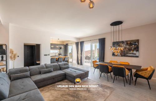 Linardici Villa | Villa Neoma