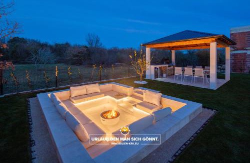 Linardici Villa | Villa Neoma