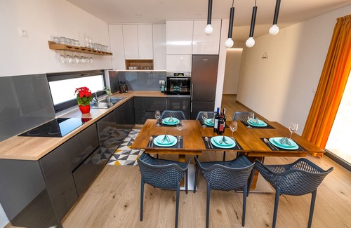 Mostar Villa | Villa Nera - Etwa