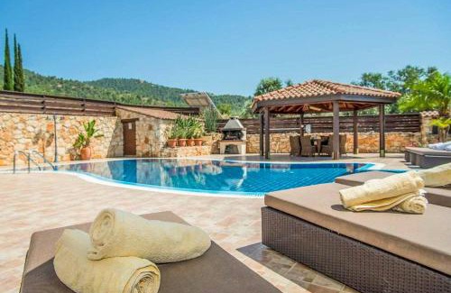 Argaka Villa | Villa Nikos Argaka
