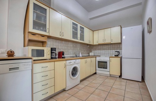 Katavolos Apartment | Villa Nikos by Tsiolis family ★ shared pool