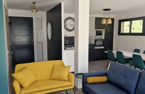 Le Bourg-d'Oisans House | Villa Nomy