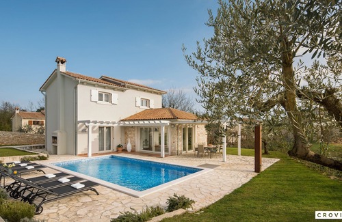Rojnici Villa | Villa Novena nearby Labin – Crovillas GmbH