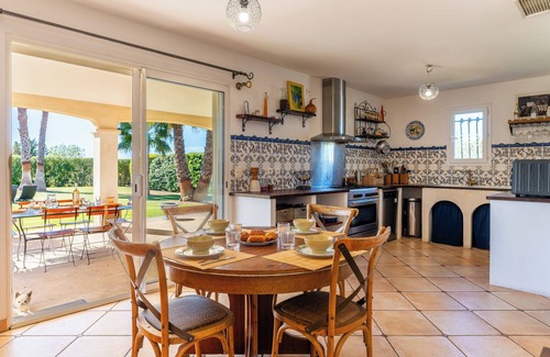 Paulhan Villa | Villa Oasis - Sublime Villa Avec Piscine Privée