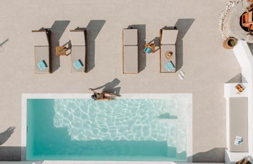 Naxos Town Villa | Villa of Roses in Naxos - Private villa with pool