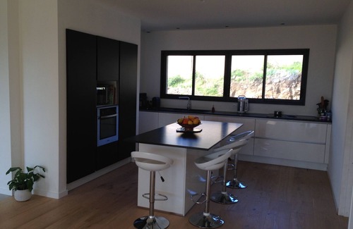 Guerande Villa | Villa on the Guerande hillsides