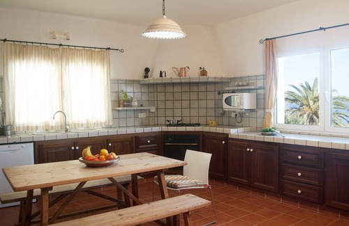 Fornells Villa | Villa on the seafront in a very exclusive area of Menorca. Internet.