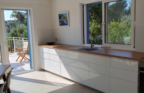 Lumbarda Villa | Villa on the seafront for 8 people