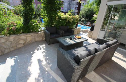 Trebinje Villa | VILLA OTOK WITH POOL, TOP LUXURY IN TREBINJE