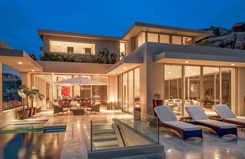 Pedregal Villa | Villa Pacifica West by Cabo Platinum