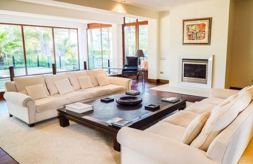 Puerto Calero Villa | Villa Palmeras with Wi-Fi, Balcony, Garden, Terrace, Pool, Sauna