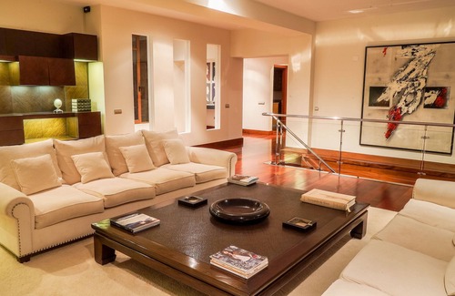 Puerto Calero Villa | Villa Palmeras with Wi-Fi, Balcony, Garden, Terrace, Pool, Sauna