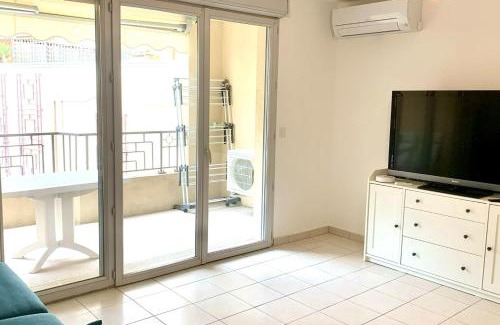 Antibes Old Town House | Villa Paloma