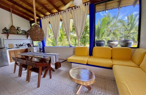 Ixtapa - Zihuatanejo Villa | Villa Palomas A Unos Pasos De Playa La Ropa