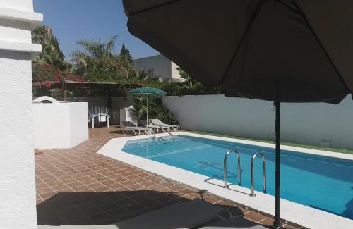 Puerto Rey Villa | Villa PaloMayor