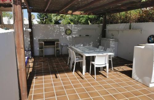 Puerto Rey Villa | Villa PaloMayor