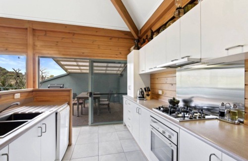 Patonga Villa | Villa Pandanus - Patonga