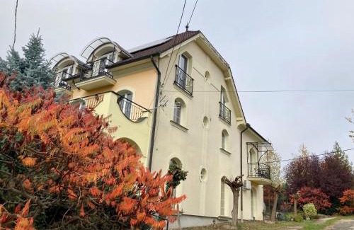 Eger Bed & Breakfast | Villa Panoráma