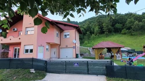 Mali Radic Villa | Villa Panorama
