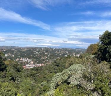 Campos do Jordao Bed & Breakfast | Villa Panorama