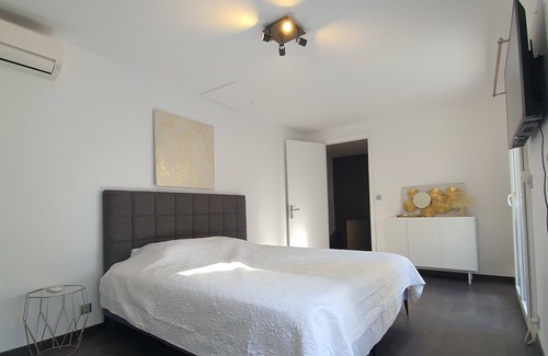 Pointe Croisette Villa | Villa Paradise