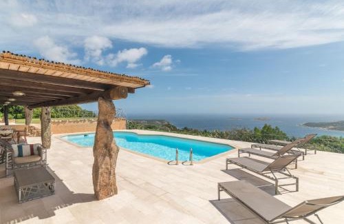 Pantogia Villa | Villa Paradiso by Interhome
