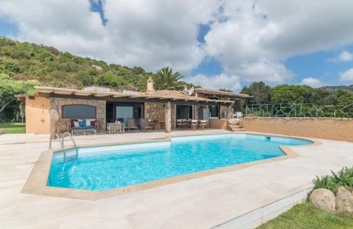 Pantogia Villa | Villa Paradiso by Interhome