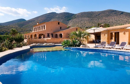 Benissa Villa | Villa Paraiso - PlusHolidays