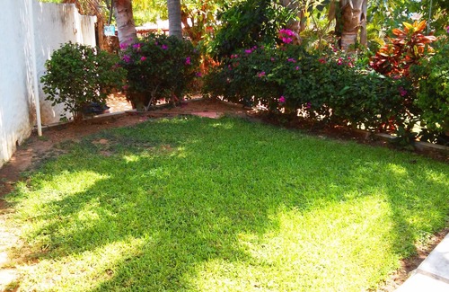 Brisas de Zicatela House | Villa Paraiso & Suites