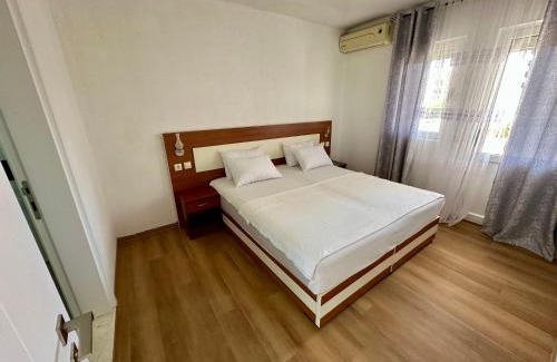 Ulcinj Apartment | Villa Paris