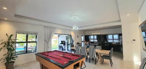 Cape Town Villa | Villa Parisienne Modern Guest house
