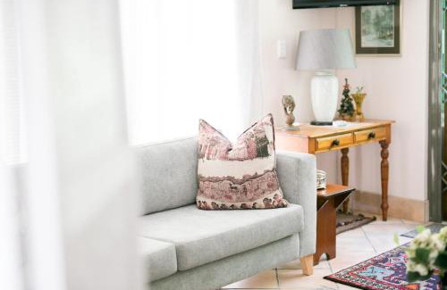 Welgemoed Bed & Breakfast | Villa Pascal Guest House