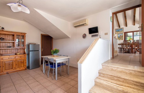 Castelsardo Villa | Villa 'Patrizia' with Sea View, Wi-Fi and Air Conditioning