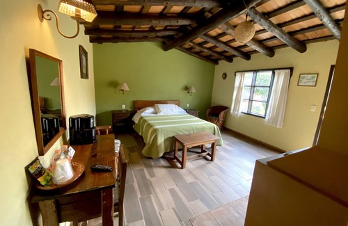 La Querenda Hotel | Villa Patzcuaro Garden Hotel & RV Park