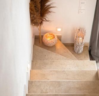 Polichrono Apartment | Villa Pearl