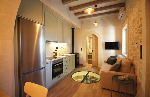 Violi Charaki Villa | Villa Pefka just a few km from city centre