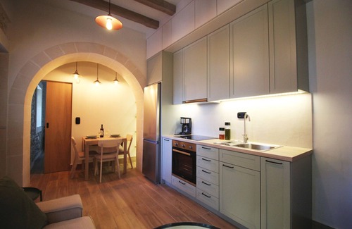 Violi Charaki Villa | Villa Pefka just a few km from city centre
