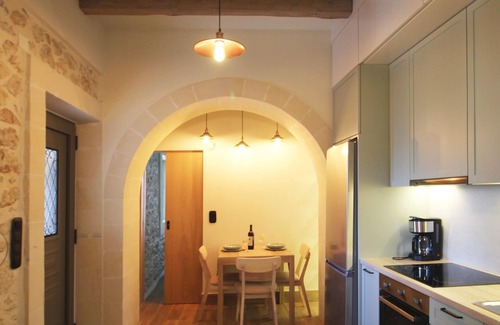 Violi Charaki Villa | Villa Pefka just a few km from city centre